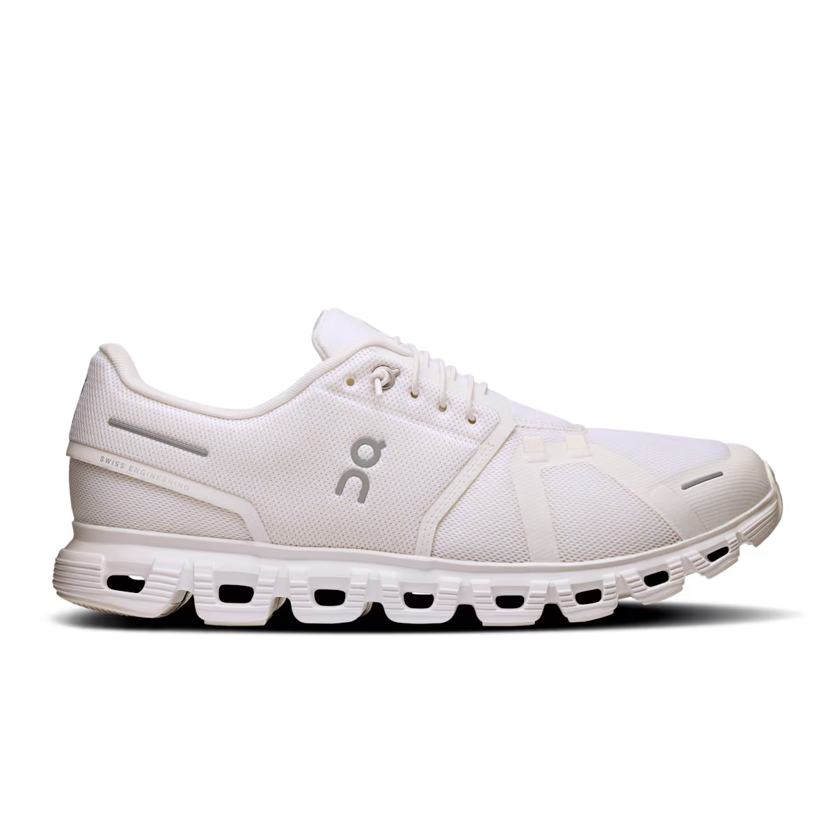 On Cloud 6 — White | White